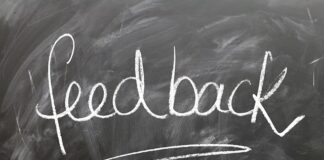 Czy można rozmawiać przez telefon podczas ładowania?